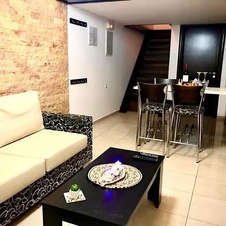 Apartment Seadream Apartment,50m From The