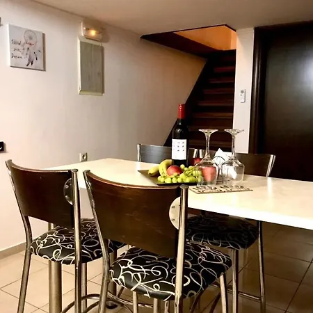 Seadream Apartment,50m From The * Faliraki