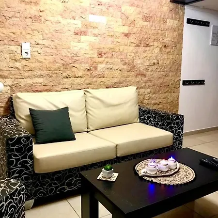 Seadream Apartment,50m From The