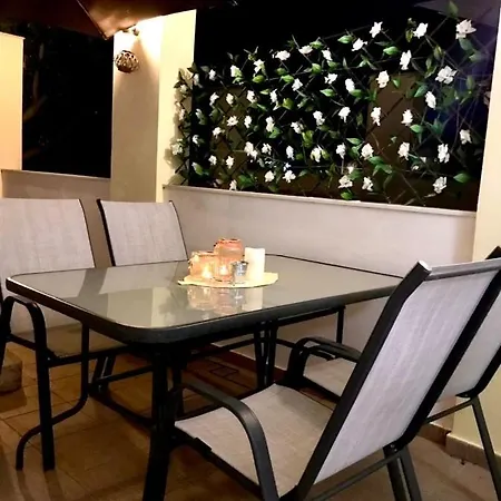 Seadream Apartment,50m From The